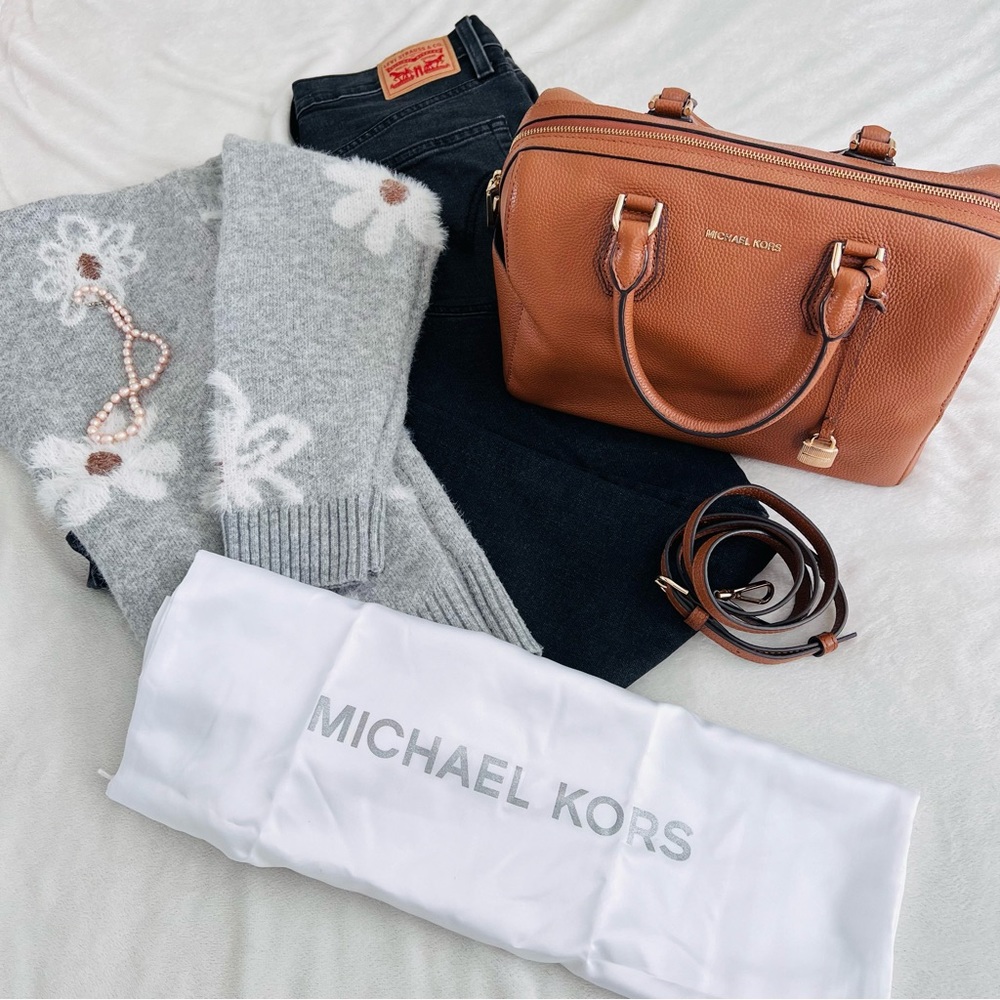 Michael Kors Tan Leather Satchel Bag - Structured Top-Handle